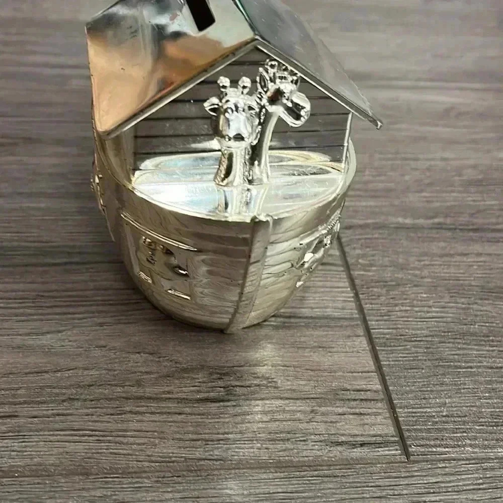 Maison Birks Silver Toned Noah Ark Coin Bank Piggy Bank - Picture 5 of 11